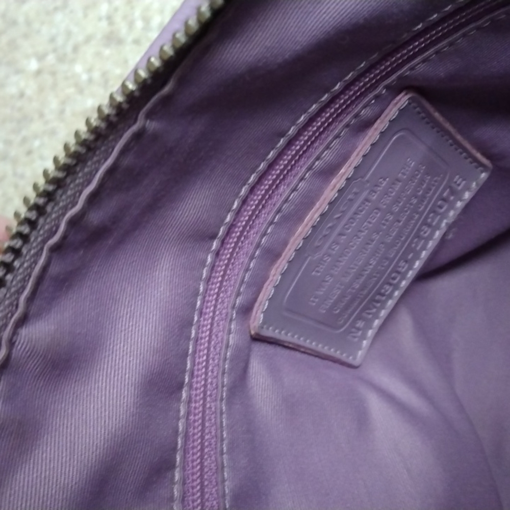 Coach Handbag - Picture 4 of 6